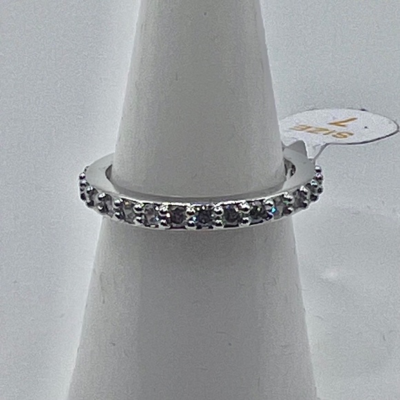 Ring Bomb Party Ring, size 7, NWOT - Picture 1 of 5